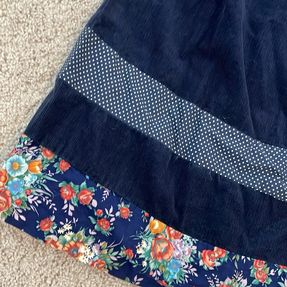 Girls’ VTG navy corduroy jumper dress - Picture 2 of 9